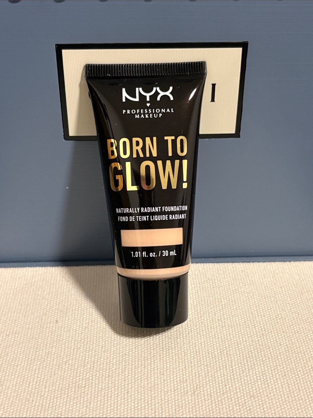 New NYX Born To Glow Naturally Radiant Foundation In Porcelain BTGRF03